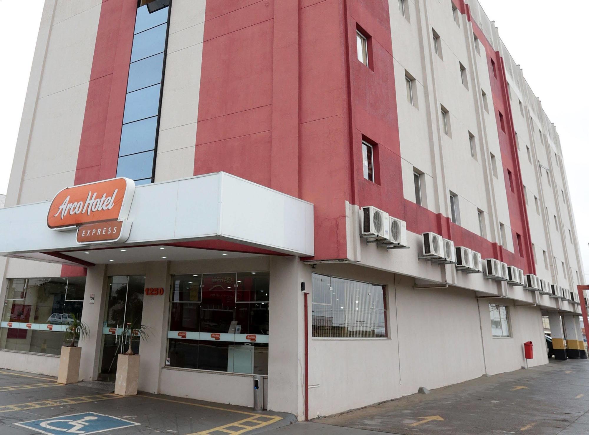 Hotel Dan Inn Sao Carlos By Nacional Inn Eksteriør bilde