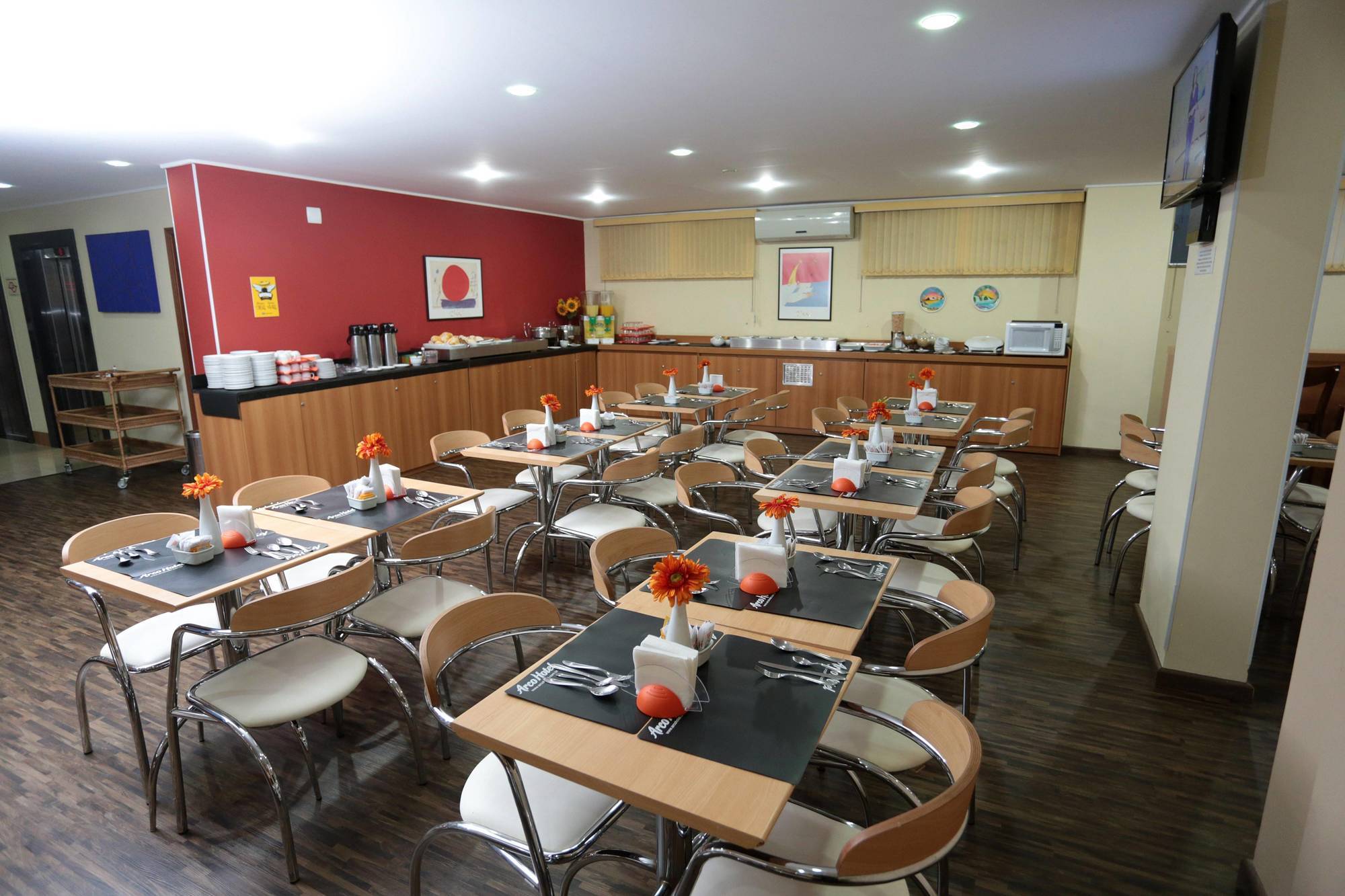 Hotel Dan Inn Sao Carlos By Nacional Inn Eksteriør bilde